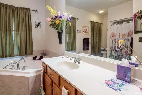 2599 E Clarkway Dr, Bloomington, IN 47401 photo 29