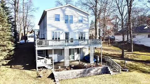 10052 N Eagle Island Rd, Rome City, IN 46784