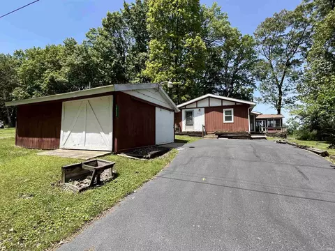 16552 Mill Pond Trl, Plymouth, IN 46563