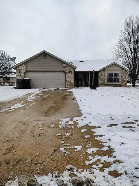 3266 Doe St, Warsaw, IN 46582