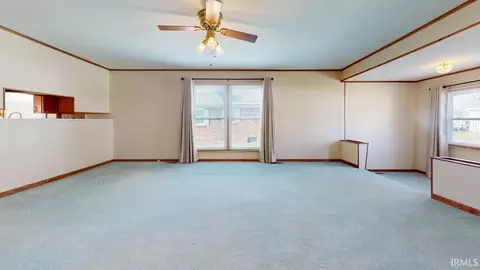308 E 8th St, Bicknell, IN 47512 photo 8