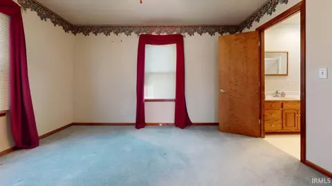 308 E 8th St, Bicknell, IN 47512 photo 9