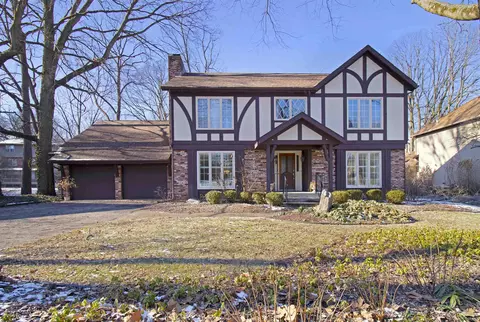 816 Lazy Ln, Lafayette, IN 47904