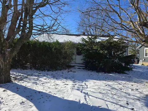 758 S Beeson Dr, Winchester, IN 47394