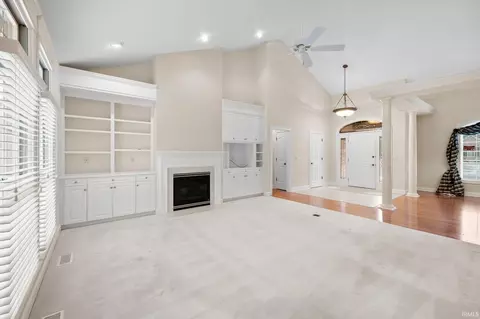 51138 Heatherton Ct, Granger, IN 46530 photo 3