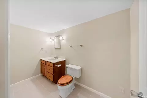 51138 Heatherton Ct, Granger, IN 46530 photo 25