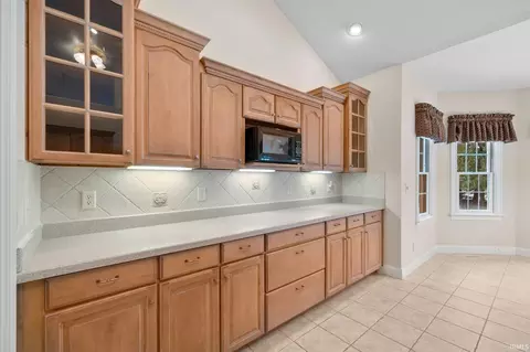 51138 Heatherton Ct, Granger, IN 46530 photo 9