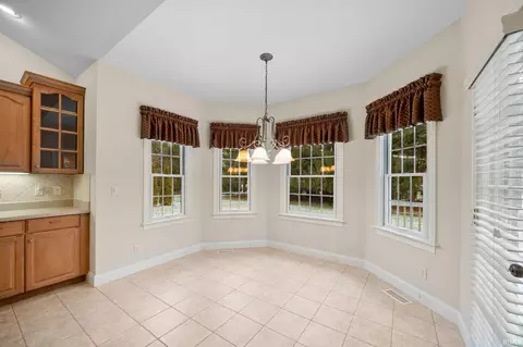 51138 Heatherton Ct, Granger, IN 46530 photo 12
