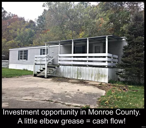 8604 W Middle St, Stinesville, IN 47464
