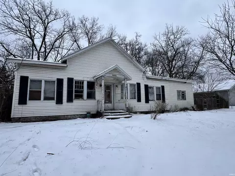 20221 Darden Rd, South Bend, IN 46637