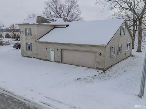 3395 W 300 S, Huntington, IN 46750