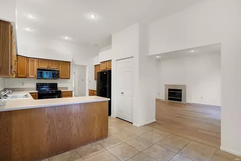 3161 S Coppertree Dr, Bloomington, IN 47401 photo 8