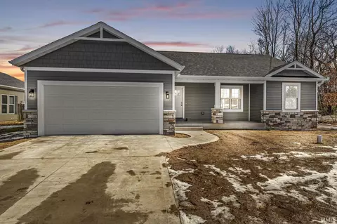 54484 Wexford Dr, Elkhart, IN 46514