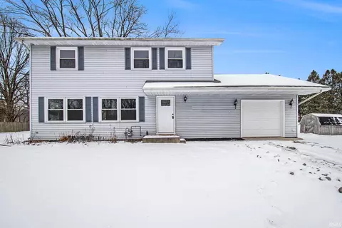 26036 Merrill St, Elkhart, IN 46514