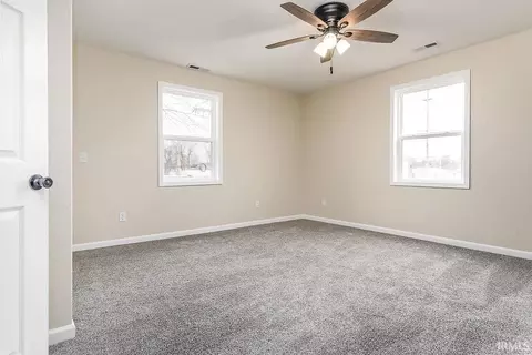 216 E 5th St, Auburn, IN 46706 photo 13