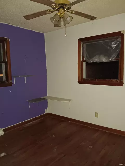 Bedroom - 100 E Village Dr, Sullivan, IN 47882 photo 1 of 3
