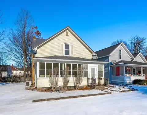 108 W 4th St, North Manchester, IN 46962