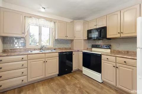 4127 Ryan Ct, Kokomo, IN 46902 photo 8