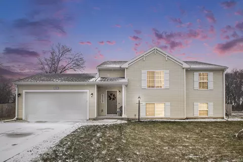 29853 Dallas Dr, Elkhart, IN 46514