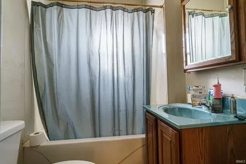 1429 E Fox St, South Bend, IN 46613 photo 5