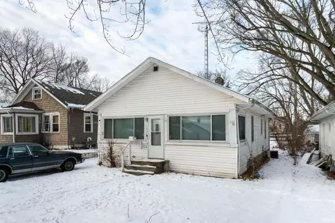 1429 E Fox St, South Bend, IN 46613 photo 1