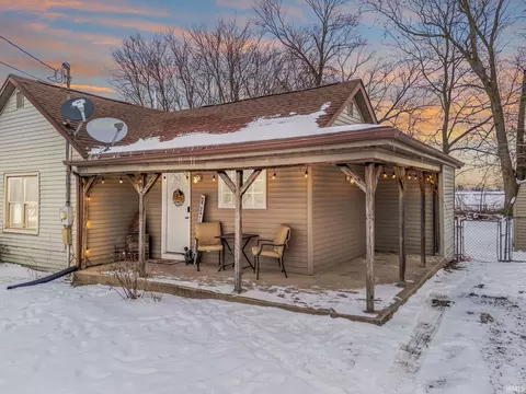 405 S Graceland Ave, Claypool, IN 46510