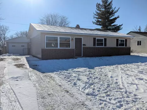 6011 Chaddsford Dr, Fort Wayne, IN 46816
