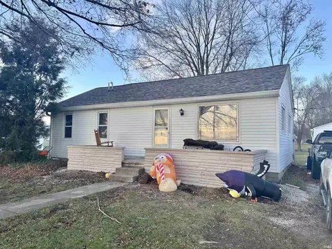 210 E South St, Sandborn, IN 47578