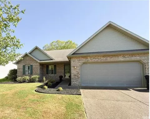 7527 Midway Dr, Evansville, IN 47711