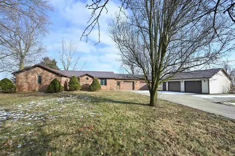 4796 N 200 East Rd, Kokomo, IN 46901 photo 1