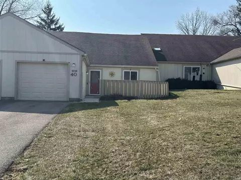 9156 S Greenridge Ln #40, Bloomington, IN 47401