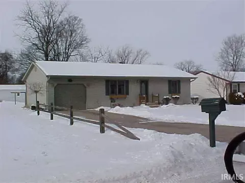 1714 Audubon Ave, Rochester, IN 46975