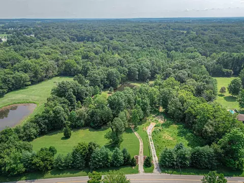 13809 Old State Rd, Evansville, IN 47725