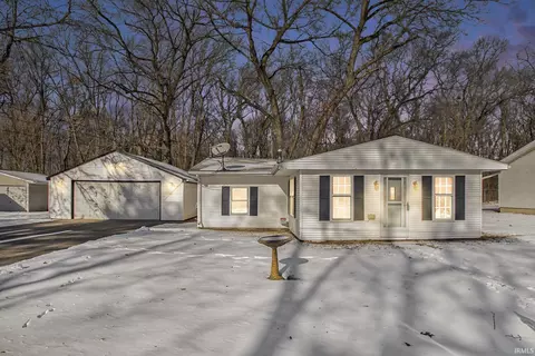 27865 Willard Rd, Elkhart, IN 46514