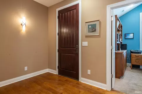1752 S Springhouse Dr, Bloomington, IN 47401 photo 4