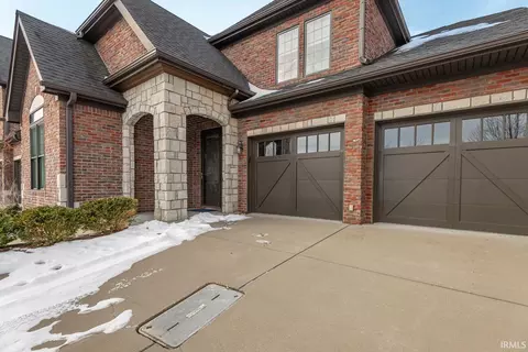 1752 S Springhouse Dr, Bloomington, IN 47401 photo 2