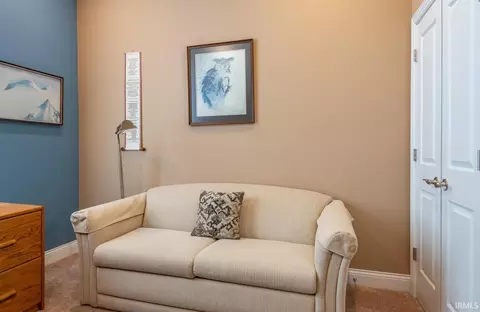 1752 S Springhouse Dr, Bloomington, IN 47401 photo 9