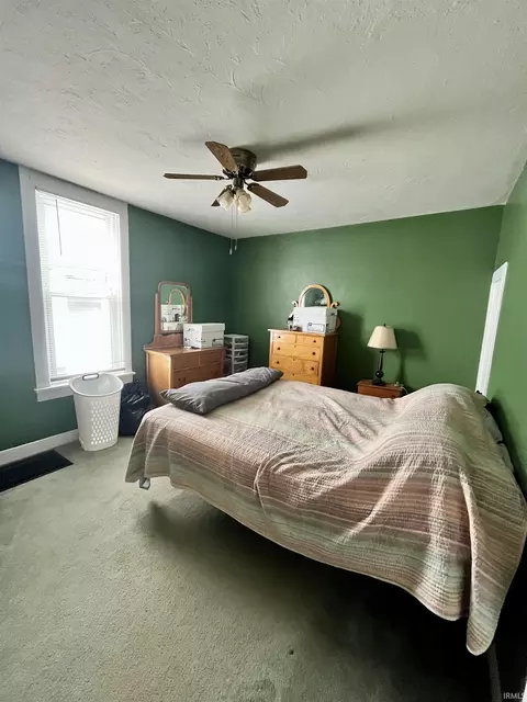 427 E 3rd St, Peru, IN 46970 photo 12