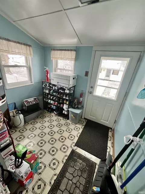 427 E 3rd St, Peru, IN 46970 photo 18