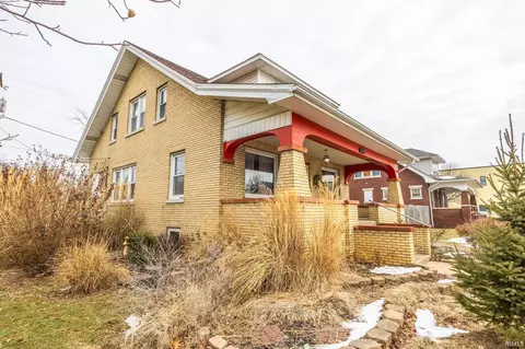 410 E 5th St, Jasper, IN 47546 photo 2