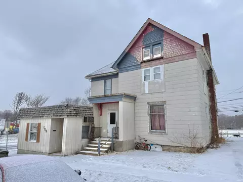 122 W 2nd St, Marion, IN 46952