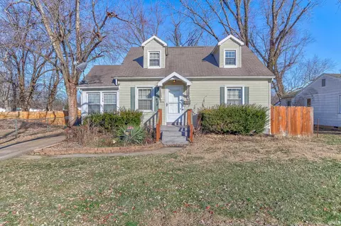 3216 Coker Ave, Evansville, IN 47714