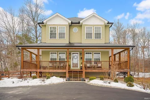 5605 Opossum Trot Rd, Charlestown, IN 47111
