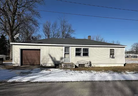 11726 W South Park Rd, Kewanna, IN 46939