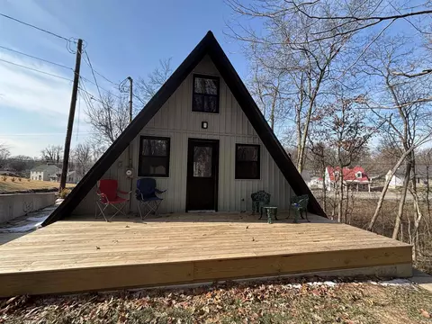 1625 N Saint Joseph Ave, Evansville, IN 47720