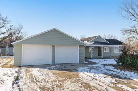 3910 Brentwood Ave, Fort Wayne, IN 46806