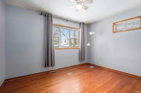 1430 E Fox St, South Bend, IN 46613 photo 7