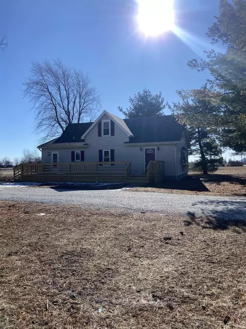 3761 N Meridian Rd, Windfall, IN 46076 photo 3