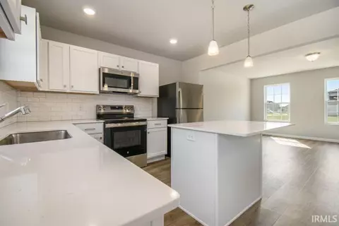5627 Arcturus Pass, Auburn, IN 46706 photo 7