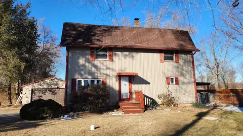 8582 S 300 E Rd, Hamlet, IN 46532 photo 1
